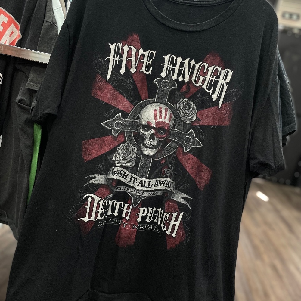 Vintage Five Finger Death Punch T-Shirt Men’s XL Black Band Tee